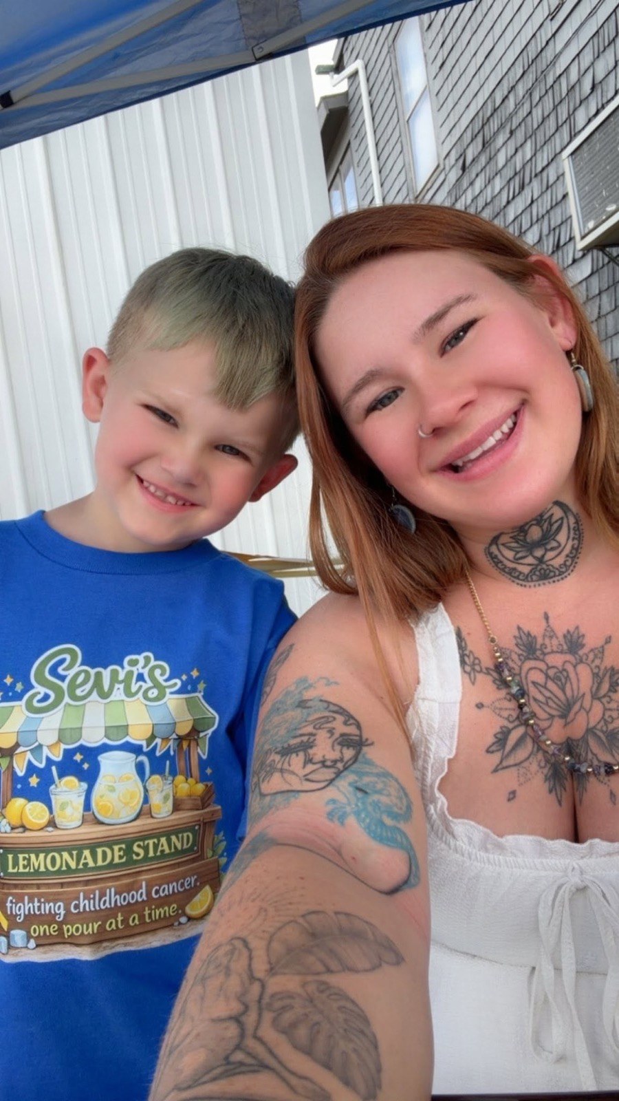 Sevi with his mom, Breanna